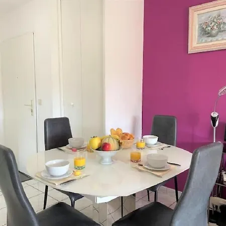 Apartamento Imperia St Raphael, Au Calme, Vue Piscine, Climatise